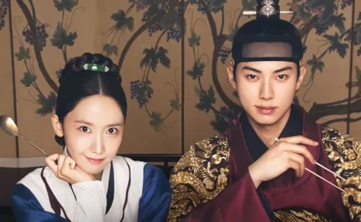 Bon Appetit, Your Majesty Review: An Addictive, Whimsical And Flavour-Packed K-Drama You'll Devour