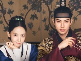 <i>Bon Appetit, Your Majesty</i> Review: An Addictive, Whimsical And Flavour-Packed K-Drama You'll Devour <i>Bon Appetit, Your Majesty</i> Review: An Addictive, Whimsical And Flavour-Packed K-Drama You'll Devour
