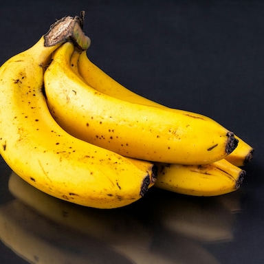 What Happens When You Eat Bananas On An Empty Stomach - NDTV Food