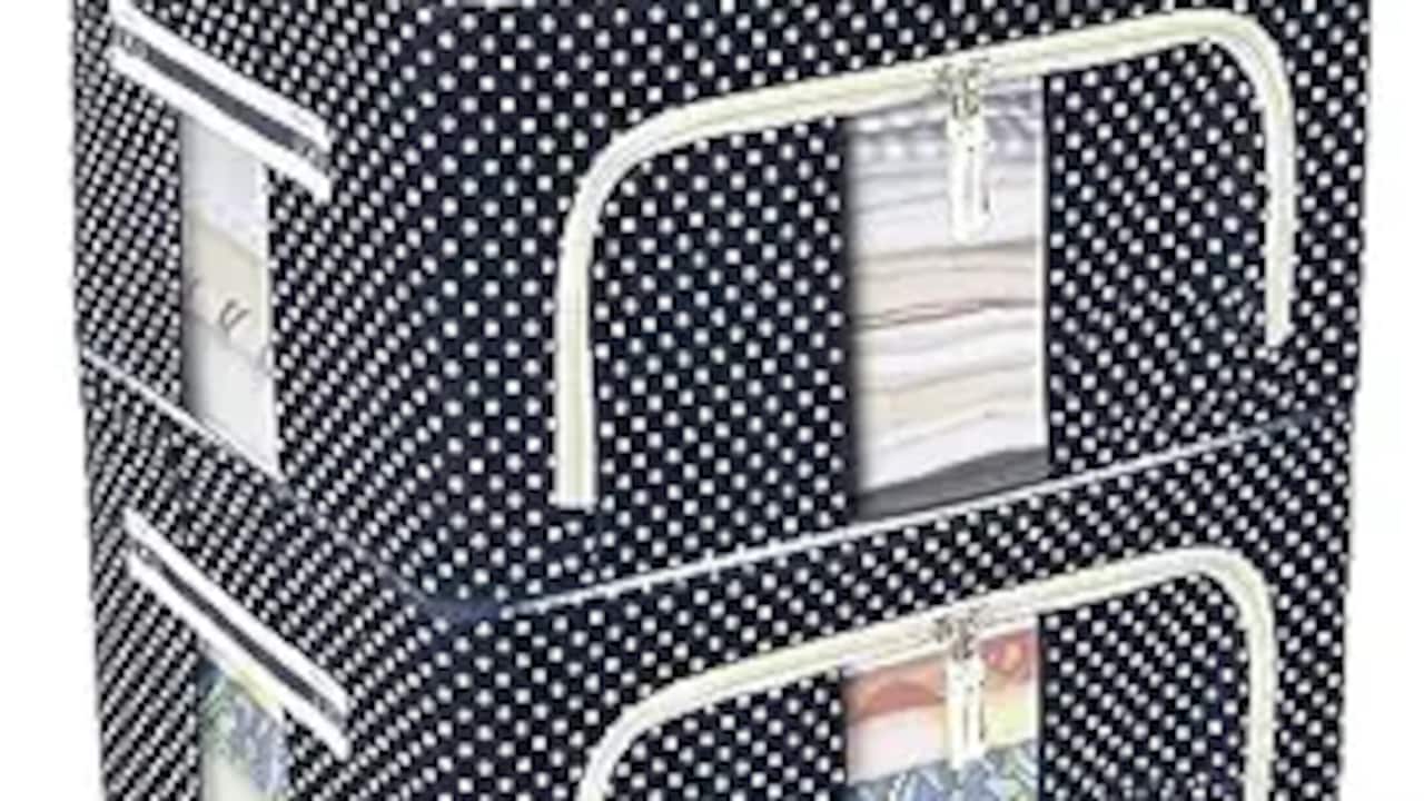 How To Set Up A Wardrobe Layout For Formal And Business Clothes How To Set Up A Wardrobe Layout For Formal And Business Clothes