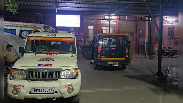 यूपी के झांसी में मां के प्रेमी ने किया 8 साल की बच्ची से रेप, मामला दर्ज  यूपी के झांसी में मां के प्रेमी ने किया 8 साल की बच्ची से रेप, मामला दर्ज