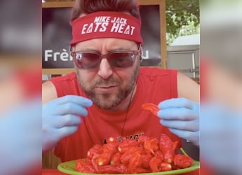 Canadian Man Eats 50 Ghost Peppers In 15 Minutes, Sets World Record