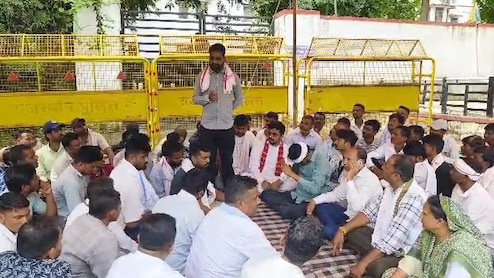 पुलिस कस्टडी में दलित युवक की मौत... SHO समेत 5 पुलिसकर्मी निलंबित, परिवार को मिला लाखों का मुआवजा और नौकरी