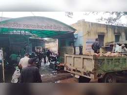 राजस्थान: कमरे में फंदे से लटके मिले बेटे-बहू, बुजुर्ग मां ने खिड़की से देखा तो उड़ गए होश राजस्थान: कमरे में फंदे से लटके मिले बेटे-बहू, बुजुर्ग मां ने खिड़की से देखा तो उड़ गए होश