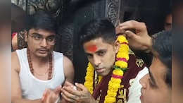 बाबा महाकाल की शरण में 'क्रिकेट का SKY'; सूर्यकुमार यादव पत्नी के साथ आरती में हुए शामिल