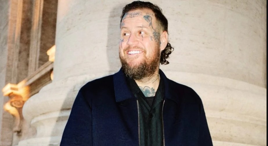 How American Singer Jelly Roll Lost Nearly 90 Kg And Overcame His "Food Addiction"