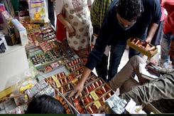 Delhi Chief Minister Rekha Gupta Welcomes Supreme Court's Order On Green Crackers Delhi Chief Minister Rekha Gupta Welcomes Supreme Court's Order On Green Crackers