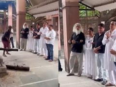 Why Sarabhai Vs Sarabhai Cast Sang Title Track At Satish Shah's Funeral