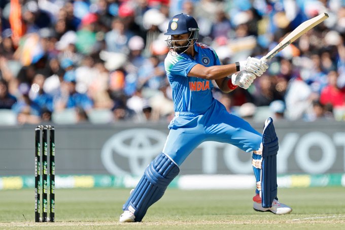 India vs Australia LIVE Score, 2nd ODI Match Today: रोहित के बाद अय्यर भी आउट, भारत को चौथा झटका