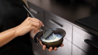 Is Your Hair Dye Toxic For Your Kidneys? See Symptoms, Safety Tips Inside