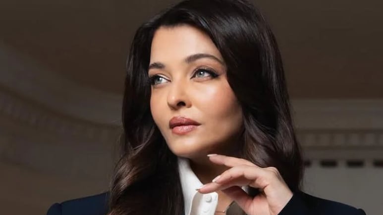 How Does Aishwarya Rai Look Radiant At 52? A Look Into Her 'Hydrating' Skincare Regimen How Does Aishwarya Rai Look Radiant At 52? A Look Into Her 'Hydrating' Skincare Regimen