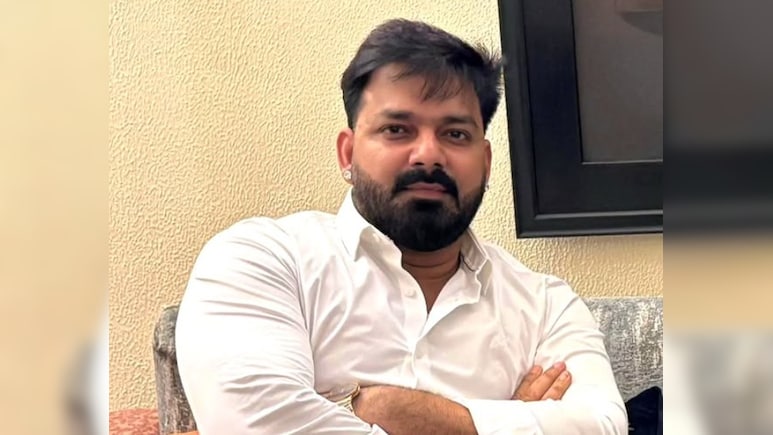 पवन सिंह विधानसभा चुनाव नहीं लड़ेंगे, पत्‍नी ज्‍योति सिंह से विवादों के बीच किया बड़ा ऐलान