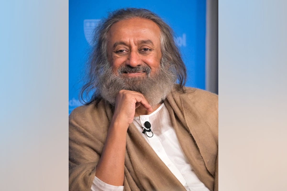 Sri Sri Ravi Shankar Shares Practical Wisdom for Stress-Free Living