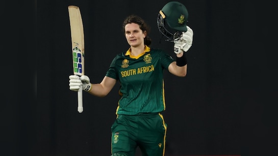 लौरा वोल्वार्ड्ट का धमाका, ODI में स्मृति मंधाना के बाद यह वर्ल्ड रिकॉर्ड बनाने वाली दूसरी महिला खिलाड़ी बनीं | Laura Wolvaardt became second fastest woman player ...