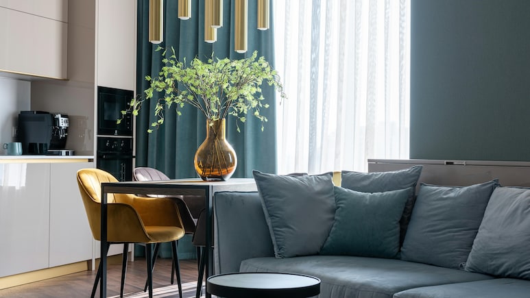 Bed चाहिए हो या Sofa Set, GIF Sale में Amazon दे रहा है इन सभी पर हैरान कर देने वाली छूट