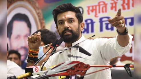 Bihar Chunav Live: बिहार में NDA-महागठबंधन खेमों में बड़ी हलचल, चिराग से मिले धर्मेंद्र प्रधान, भोजपुरी एक्ट्रेस अक्षरा पर भी अपडेट