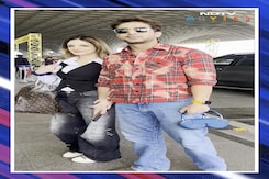 Sussanne Khan And Boyfriend Arslan Goni Spotted At Airport Sussanne Khan And Boyfriend Arslan Goni Spotted At Airport