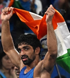 Wrestler Aman Sehrawat requests WFI to reconsider ban on him, admits mistake