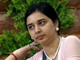150 बॉडीगार्ड वाली तान्या मित्तल की खुली पोल, मालती चहर ने आते ही बताया बाहर क्या चल रहा है 150 बॉडीगार्ड वाली तान्या मित्तल की खुली पोल, मालती चहर ने आते ही बताया बाहर क्या चल रहा है