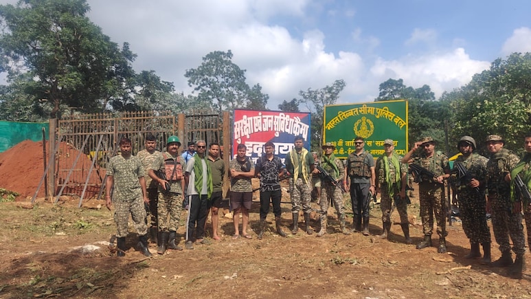 Anti Naxal Operation: नक्सलियों के गढ़ अबूझमाड़ के ईदवाया में सुरक्षाबलों ने बनाया कैंप, खूंखारों को जान के पड़े लाले
