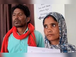जनधन खाते से दो करोड़ का लेनदेन! किसान के उड़े होश; कलेक्टर से की शिकायत जनधन खाते से दो करोड़ का लेनदेन! किसान के उड़े होश; कलेक्टर से की शिकायत