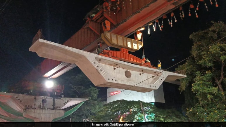 Hilarious Memes Target Bengaluru's Unfinished Ejipura Flyover With Construction Underway: "Historical Monument" Hilarious Memes Target Bengaluru's Unfinished Ejipura Flyover With Construction Underway: "Historical Monument"