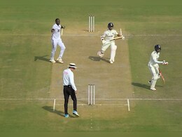 VIDEO: यशस्वी जायसवाल की मैराथन पारी समाप्त, गलतफहमी का बने शिकार, बड़े रिकॉर्ड से चूके VIDEO: यशस्वी जायसवाल की मैराथन पारी समाप्त, गलतफहमी का बने शिकार, बड़े रिकॉर्ड से चूके