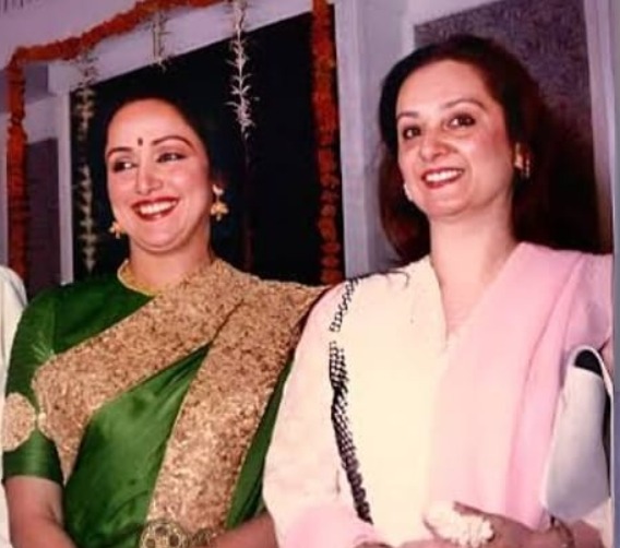 हेमा मालिनी की खूबसूरती पर फिदा थी ये टॉप एक्ट्रेस, पति संग शेयर की तस्वीर, सुनाया 59 साल पुराना किस्सा