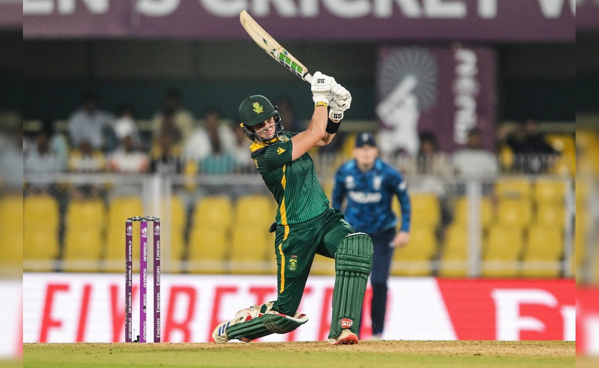 Womens World Cup: рд▓реМрд░рд╛ рд╡реЛрд▓реНрд╡рд╛рд░реНрдЯ рдиреЗ 169 рд░рдиреЛрдВ рдХреА рдкрд╛рд░реА рдЦреЗрд▓ рд░рдЪрд╛ рдЗрддрд┐рд╣рд╛рд╕, рдРрд╕рд╛ рдХрд░рдиреЗ рд╡рд╛рд▓реА рдкрд╣рд▓реА рдЕрдлреНрд░реАрдХреА рдЦрд┐рд▓рд╛рдбрд╝реА Womens World Cup: рд▓реМрд░рд╛ рд╡реЛрд▓реНрд╡рд╛рд░реНрдЯ рдиреЗ 169 рд░рдиреЛрдВ рдХреА рдкрд╛рд░реА рдЦреЗрд▓ рд░рдЪрд╛ рдЗрддрд┐рд╣рд╛рд╕, рдРрд╕рд╛ рдХрд░рдиреЗ рд╡рд╛рд▓реА рдкрд╣рд▓реА рдЕрдлреНрд░реАрдХреА рдЦрд┐рд▓рд╛рдбрд╝реА