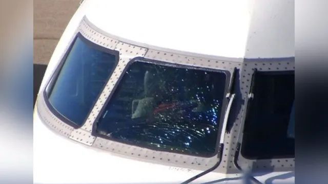 Safe Landing After Mid-Air Windshield Crack on IndiGo Flight