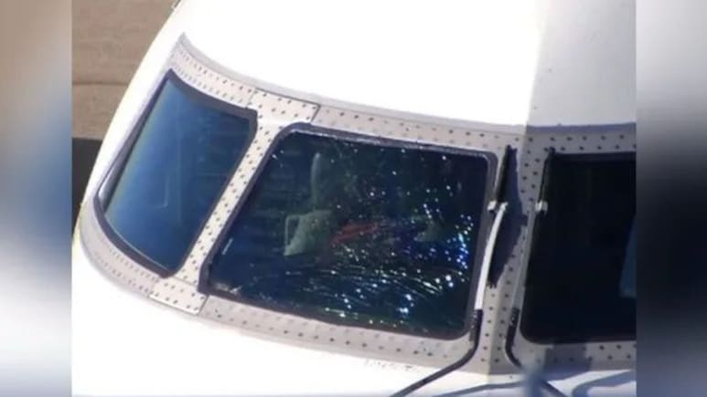 Safe Landing After Mid-Air Windshield Crack on IndiGo Flight