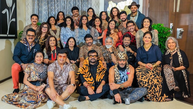 An Annual Reunion of '80s Stars Looks Like This. Count The Actors