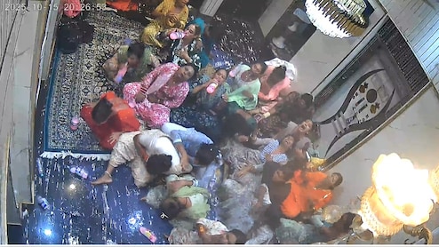 इंदौर में 24 किन्नरों ने एक साथ पिया जहर, कई की हालत गंभीर, जांच में जुटी पुलिस