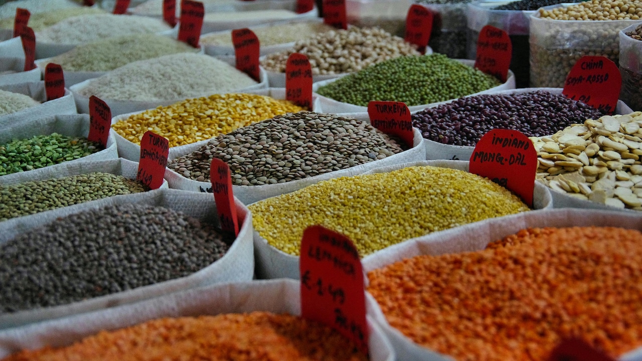 5 Best Quality Dal, Rice, And More, in India That Offer Rich Nutrition, and Authentic Taste.