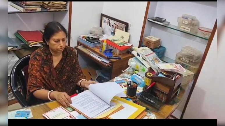BJP महापौर ने निगम आयुक्त पर लगाए गंभीर आरोप, कहा- मुझे हर बार किया जा रहा अपमानित, दशहरा कार्यक्रम में... BJP महापौर ने निगम आयुक्त पर लगाए गंभीर आरोप, कहा- मुझे हर बार किया जा रहा अपमानित, दशहरा कार्यक्रम में...