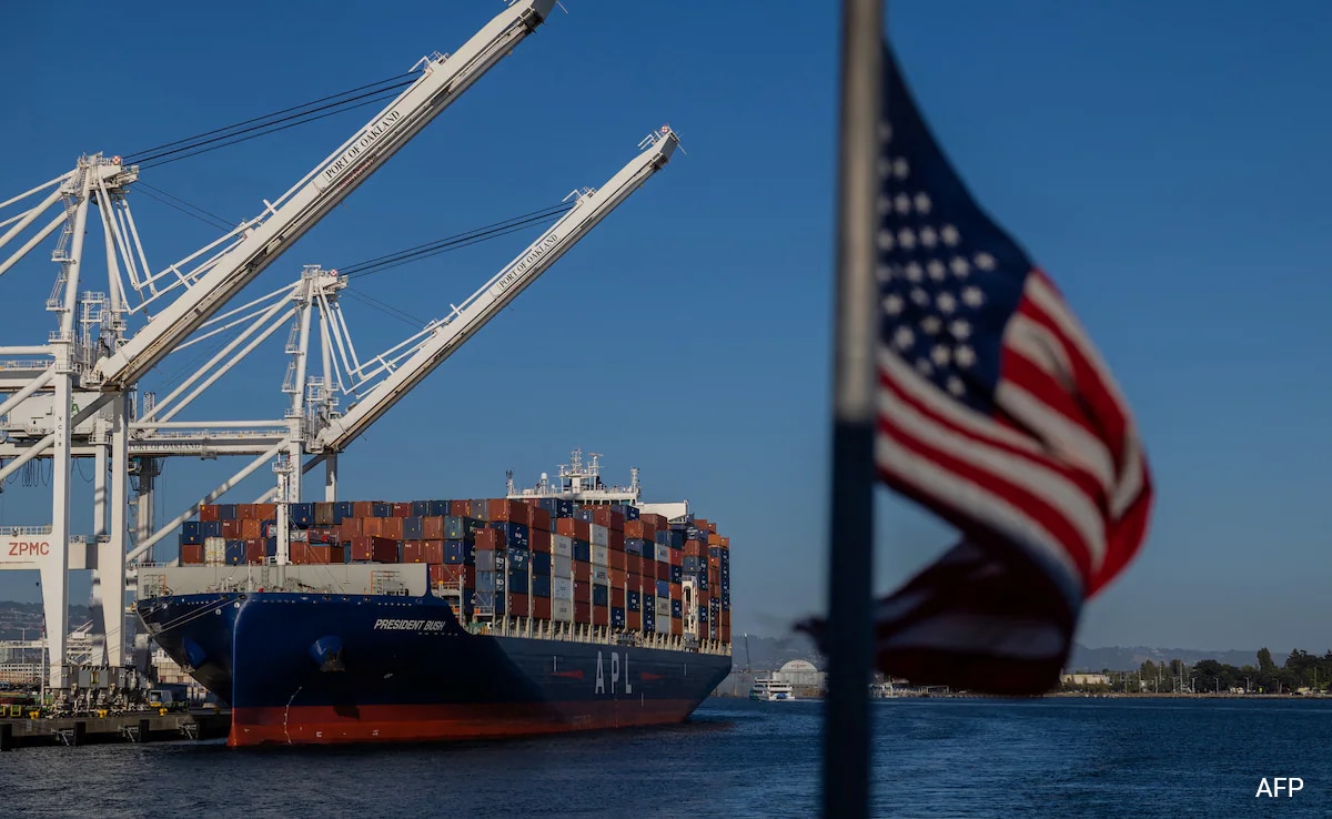 US Warned Others To Avoid Loans From Chinese State Banks But Excluded Itself