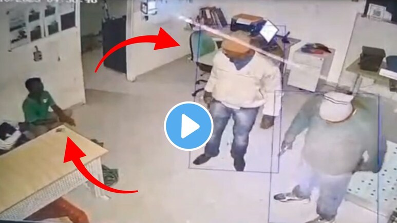 धुळ्यात भरदिवसा पेट्रोल पंपावर सशस्त्र दरोडा, चोरट्यांनी कर्मचाऱ्यावर पिस्तुल रोखलं..थरारक CCTV Video आला समोर