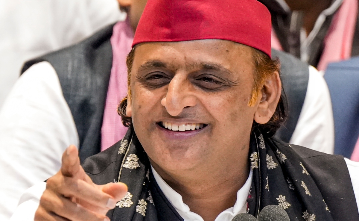 आज के समय सरदार पटेल क्यों चाहते हैं अखिलेश यादव, किस संस्था पर चाहते हैं लगे पाबंदी