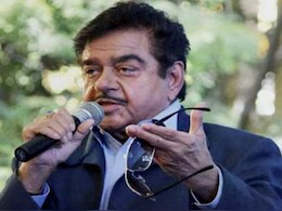 शत्रुघ्न सिन्हा ने इंदिरा गांधी की पुण्यतिथि पर श्रद्धांजलि अर्पित की शत्रुघ्न सिन्हा ने इंदिरा गांधी की पुण्यतिथि पर श्रद्धांजलि अर्पित की