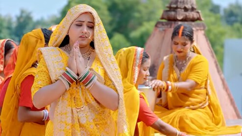 सृष्टि भारती का छठ गीत 'दुःख सुनी दीनानाथ' हुआ वायरल,&nbsp;काजल राघवानी की एक्टिंग हो रही है तारीफ...