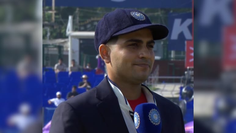 IND vs WI: आखिरकार शुभमन गिल की बदली किस्मत, छह मुकाबलों के बाद जीता टॉस IND vs WI: आखिरकार शुभमन गिल की बदली किस्मत, छह मुकाबलों के बाद जीता टॉस