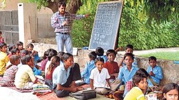 Exclusive: डालसा की रिपोर्ट में गंभीर खुलासे, राजस्थान में मंदिरों और पेड़ों के नीचे चल रहे सरकारी स्कूल