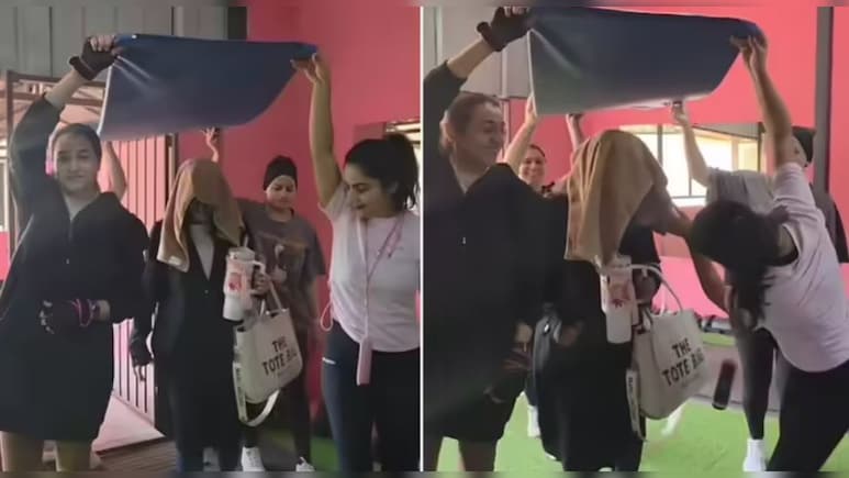 100 सोमवार टालमटोली करने के बाद जब महिला पहुंची GYM, तो हुआ ऐसा वेलकम, देख लोगों का हंस-हंसकर हुआ बुरा हाल 100 सोमवार टालमटोली करने के बाद जब महिला पहुंची GYM, तो हुआ ऐसा वेलकम, देख लोगों का हंस-हंसकर हुआ बुरा हाल