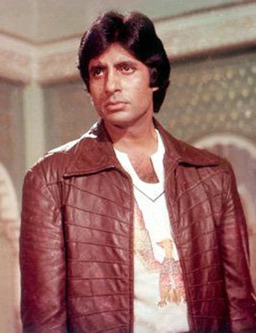 रेखा-जया नहीं, ये हसीना थी अमिताभ बच्चन का पहला प्यार, दीवानों जैसा इश्क करते थे बिग बी, अक्सर आती थी मिलने 