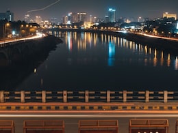 Pune Bhide Bridge Traffic News: दिवाळीच्या निमित्ताने भिडे पुलावरून सकाळी 6 ते रात्री 10 पर्यंत वाहतुकीस परवानगी Pune Bhide Bridge Traffic News: दिवाळीच्या निमित्ताने भिडे पुलावरून सकाळी 6 ते रात्री 10 पर्यंत वाहतुकीस परवानगी