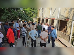 करौली पुलिस लाइन में संदिग्ध परिस्थितियों में कांस्टेबल की मौत, पिता की भी ड्यूटी के दौरान हुई थी मौत करौली पुलिस लाइन में संदिग्ध परिस्थितियों में कांस्टेबल की मौत, पिता की भी ड्यूटी के दौरान हुई थी मौत
