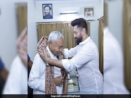 Nitish Kumar Visits Chirag Paswan's Home For Chhath Puja Ritual Nitish Kumar Visits Chirag Paswan's Home For Chhath Puja Ritual