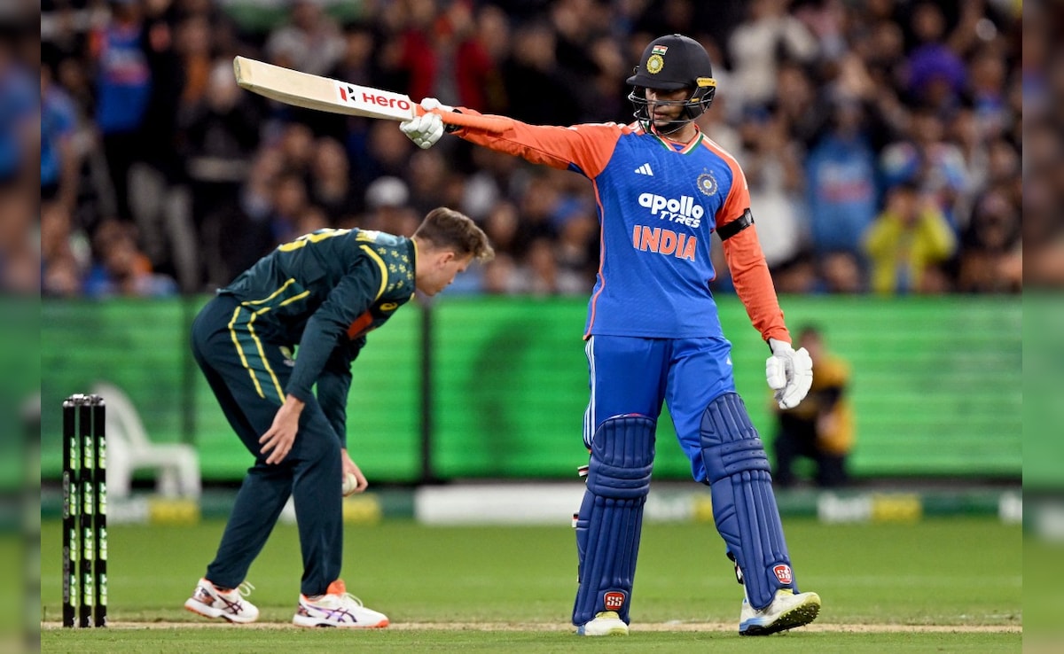 सेमीफाइनल में भारत की जीत के बाद महिला टीम के फैन बने अभिषेक शर्मा, कहा- वे ट्रॉफी के हकदार सेमीफाइनल में भारत की जीत के बाद महिला टीम के फैन बने अभिषेक शर्मा, कहा- वे ट्रॉफी के हकदार