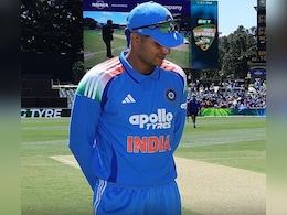 लगातार 18 वनडे मैच में टॉस हारने का बना वर्ल्ड रिकॉर्ड, अब कप्तान करे तो क्या करे?