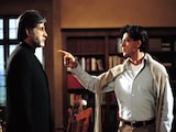 Why Shah Rukh Khan Felt 'Small' After His <i>First Mohabbatein</i> Scene With Amitabh Bachchan Why Shah Rukh Khan Felt 'Small' After His <i>First Mohabbatein</i> Scene With Amitabh Bachchan